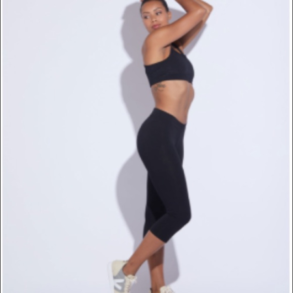 Pact Cropped Leggings